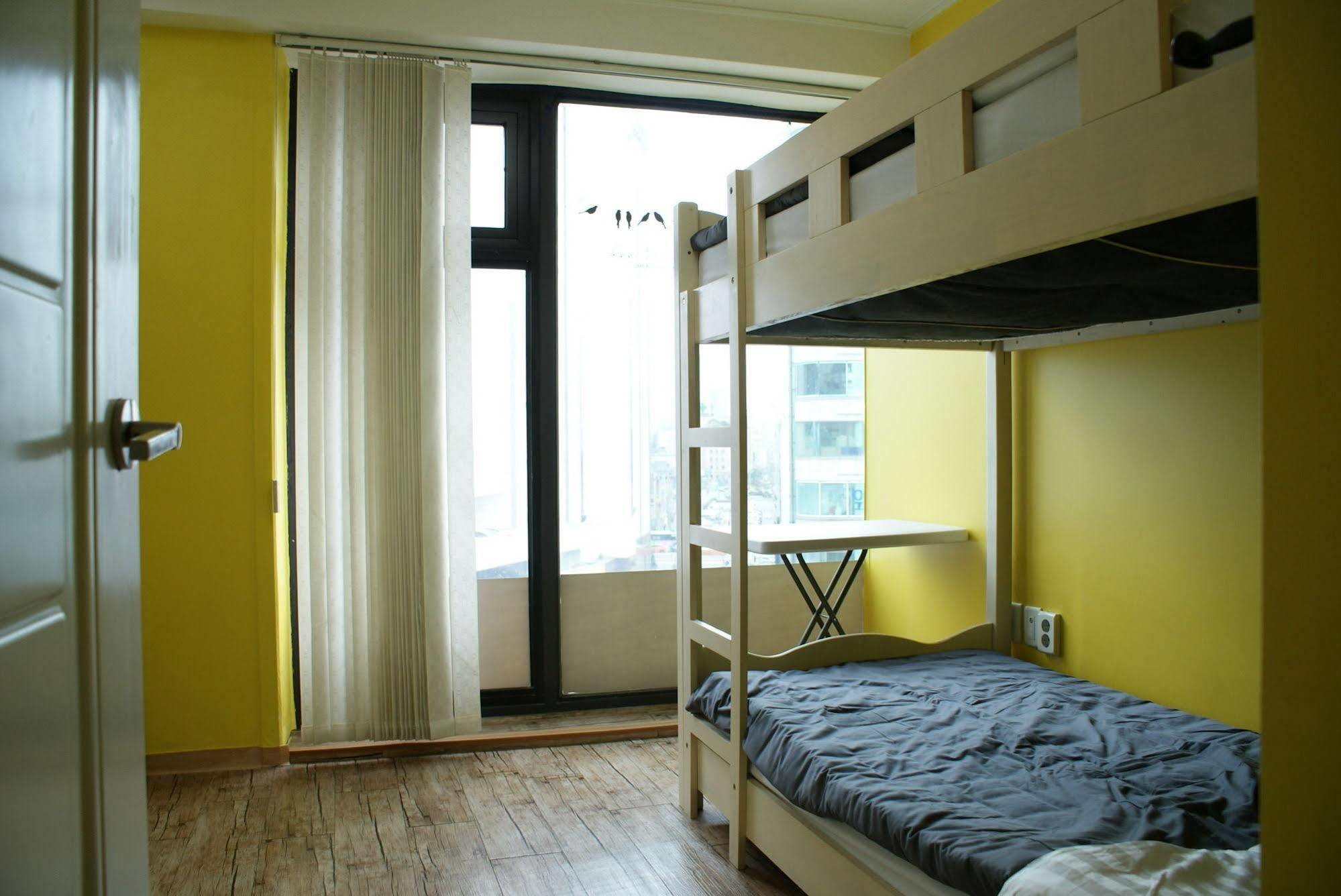 J Guesthouse Seul Dış mekan fotoğraf